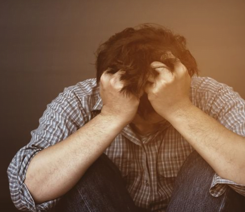 Jangan Dibiarkan harus Diobati : Berbagai Cara Mengobati Depresi pada Seseorang